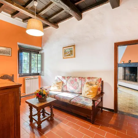 2 Bedroom In Feriehus Dicomano