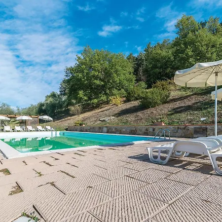 2 Bedroom In Dicomano